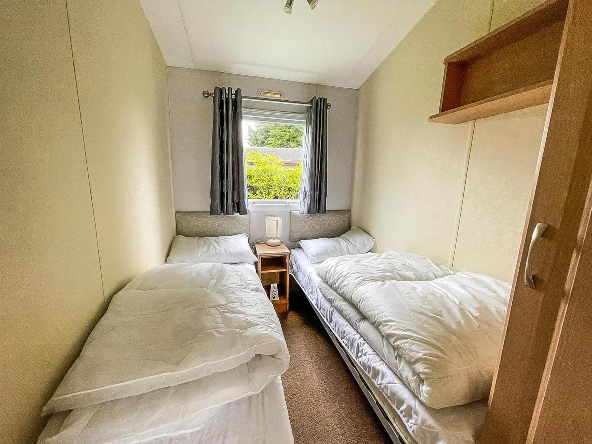 Great Caravan At Breydon Water Holiday Park, Ref 10086B Belton with Browston Екстер'єр фото